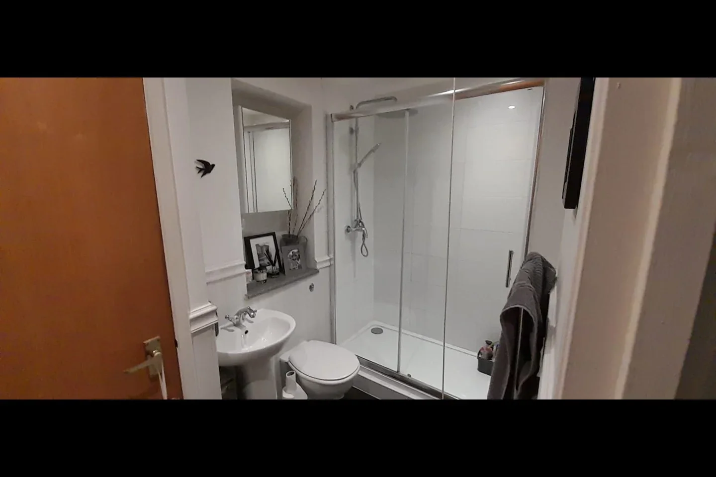Flat Kingsworthy Close in Greater London