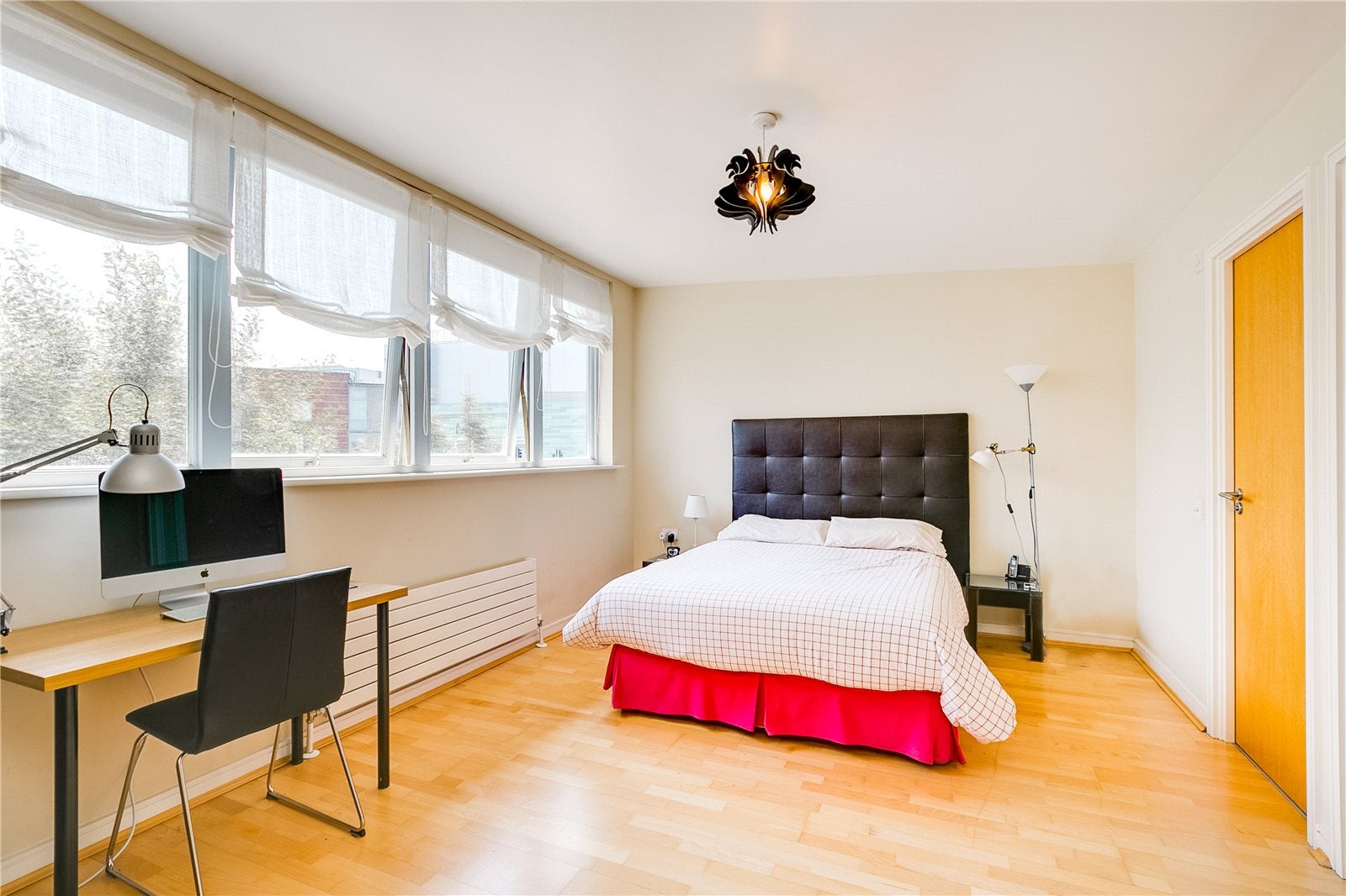 Flat Hunt Close in Greater London
