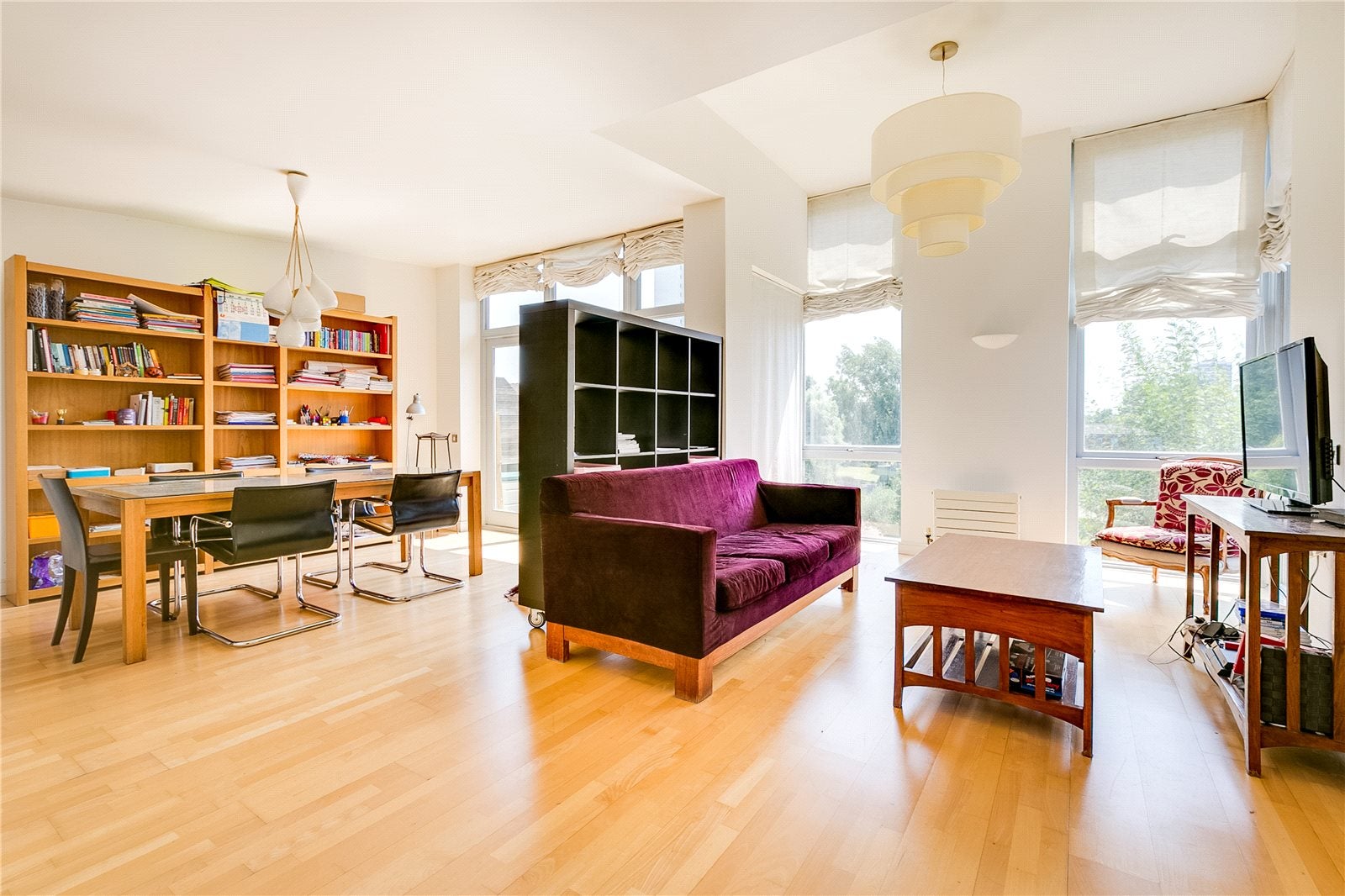 Flat Hunt Close in Greater London