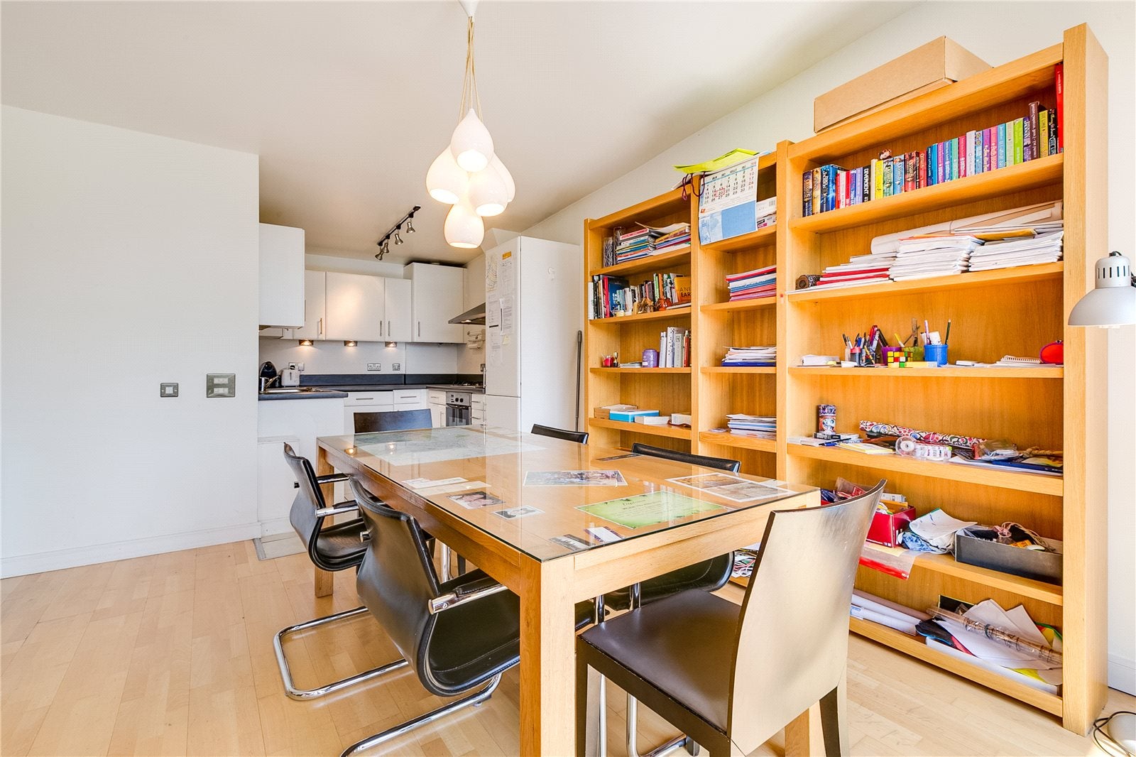 Flat Hunt Close in Greater London