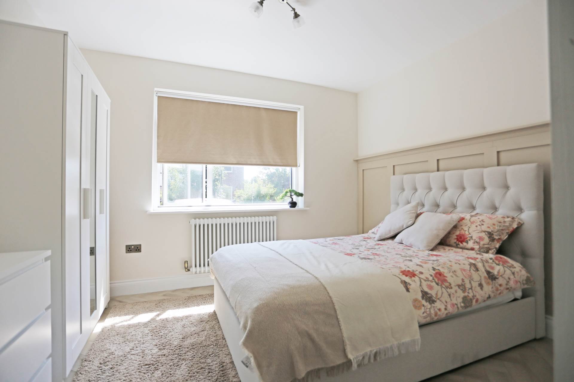 Room Millbrook Gardens in Greater London