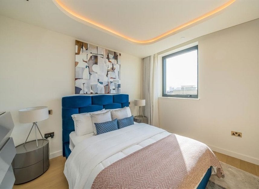 Flat Fareham Street in City of Westminster