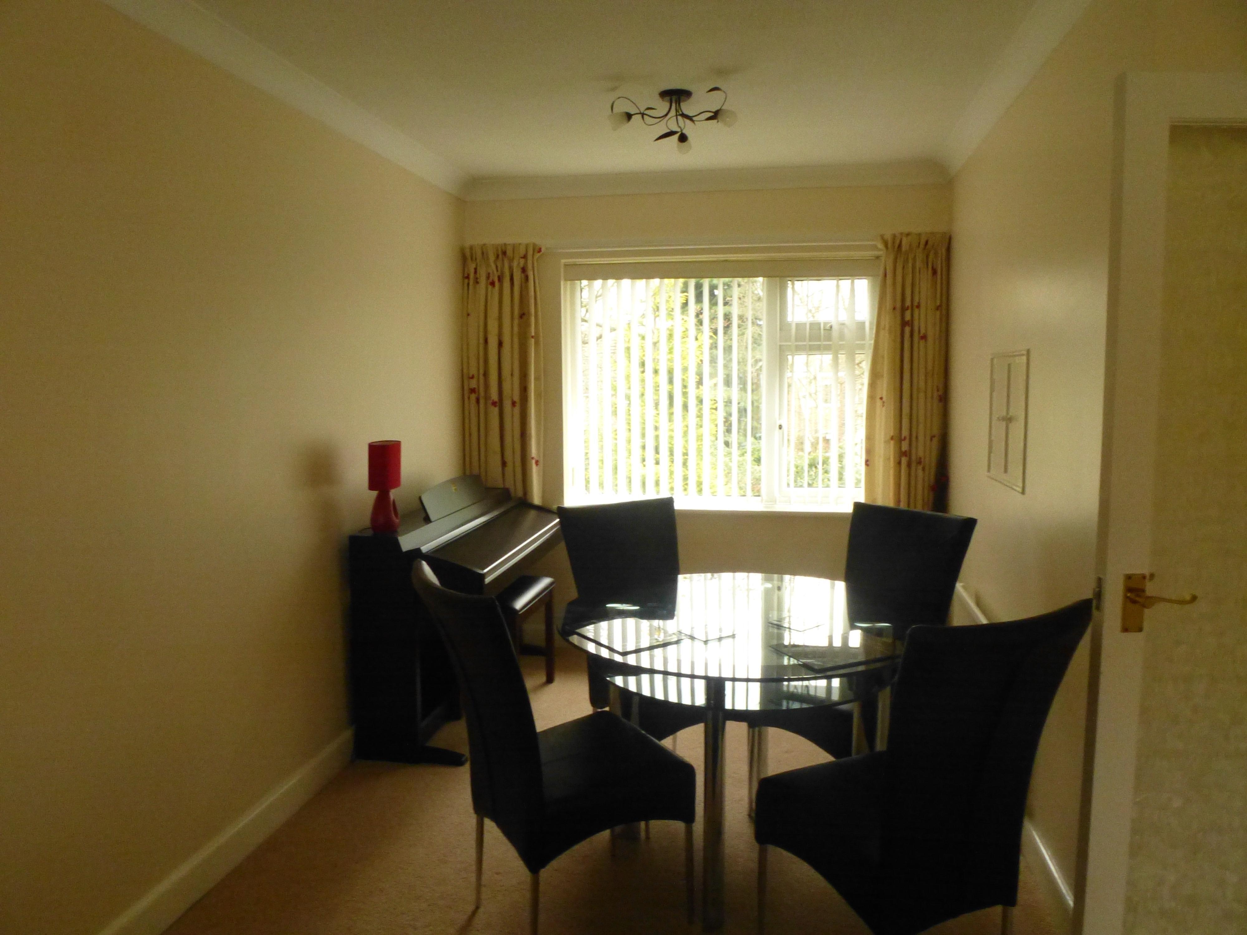 Flat Featherstone Crescent in Metropolitan Borough of Solihull