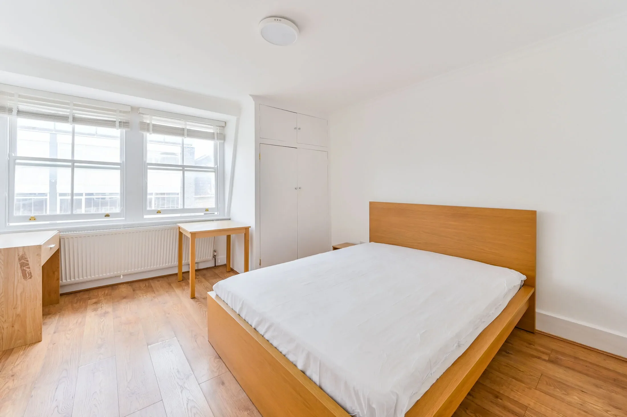 Flat Bulstrode Street in City of Westminster