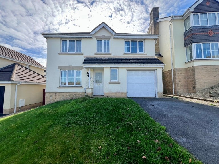 House Maes y Wennol in Carmarthen