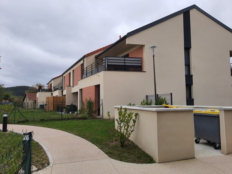 Flat Rue Jean Jaurès in Saint-Éloy-les-Mines