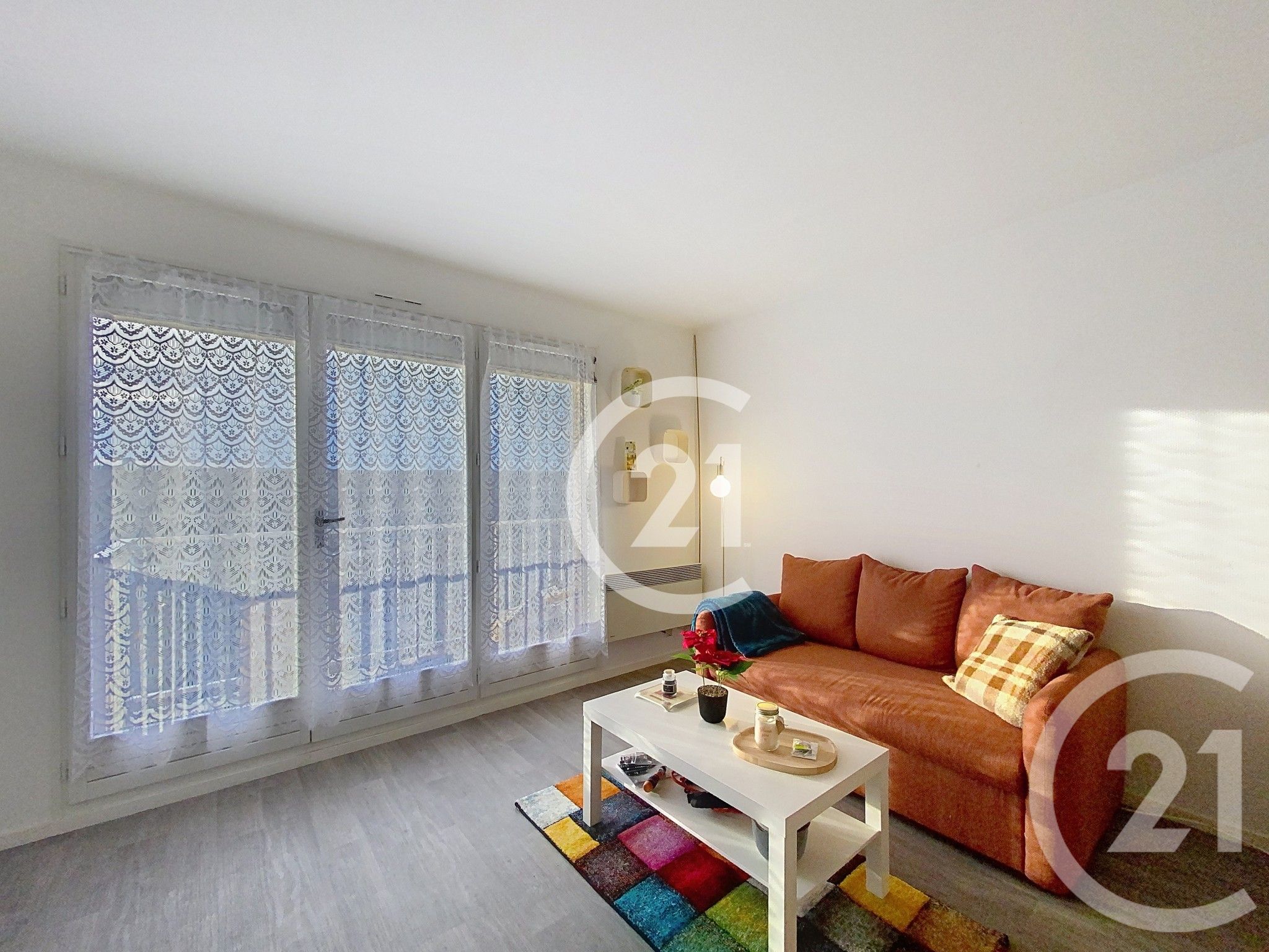 Flat Rue Amand Dauge in Déville-lès-Rouen
