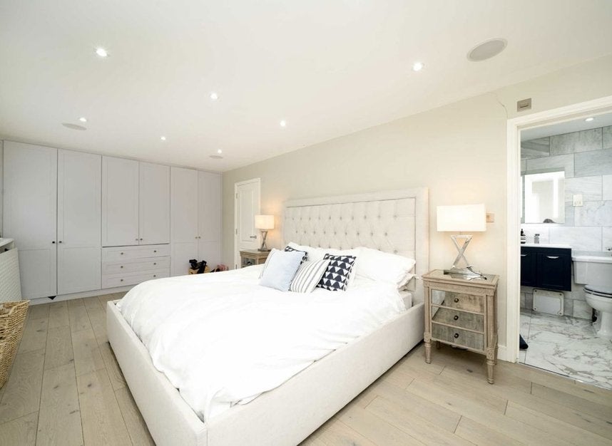House Chara Place in Greater London