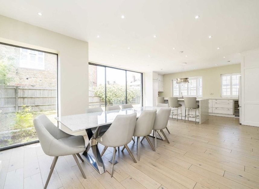 House Chara Place in Greater London