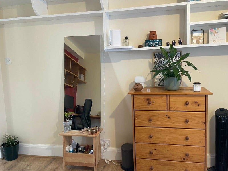 Room Trefil Walk in Greater London