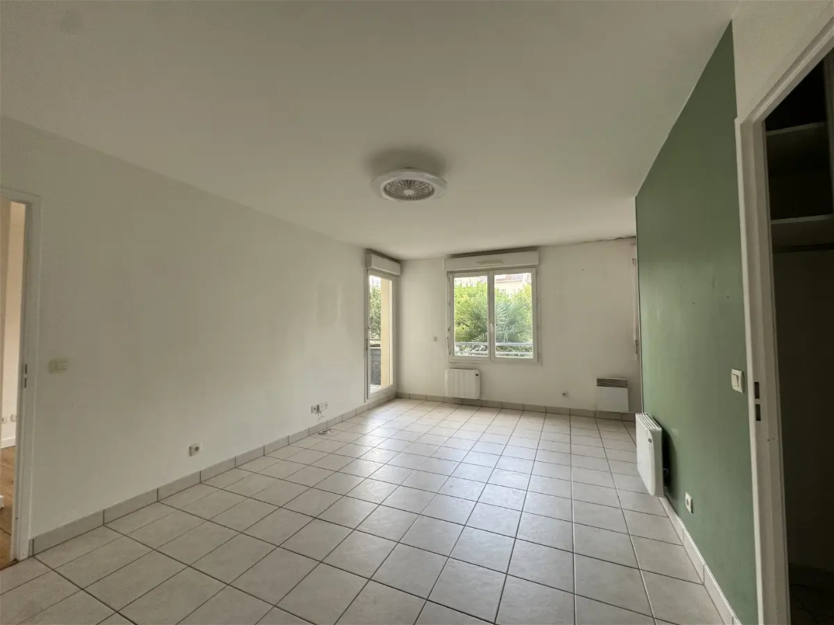 Flat Rue de la République in Mainvilliers