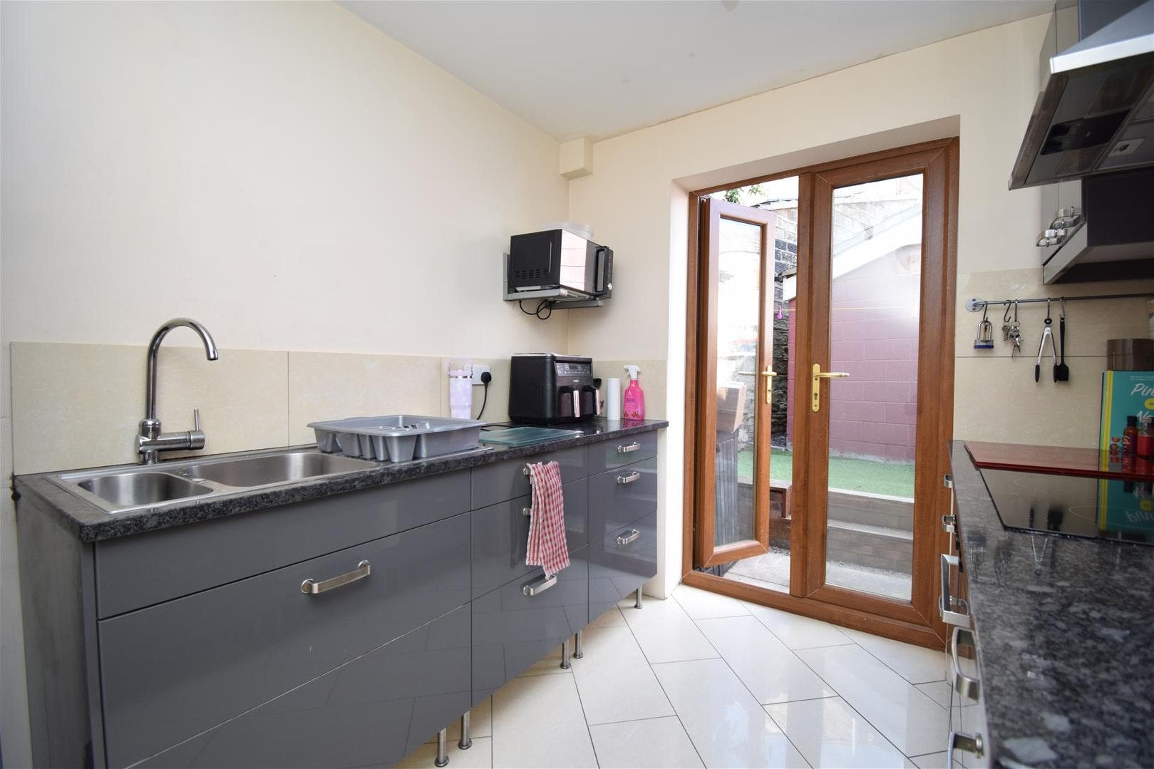 House Cluntergate in Wakefield