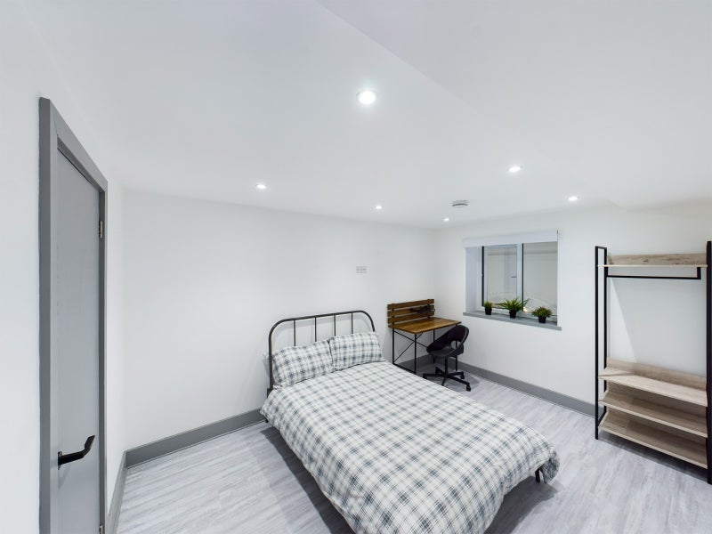 Room Silvester Street in Liverpool