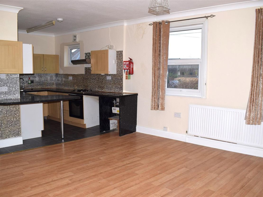 Flat High Road Leyton in Greater London