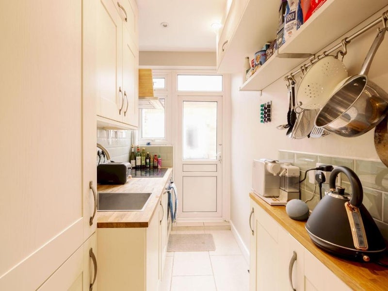 Flat Edward Road in Greater London