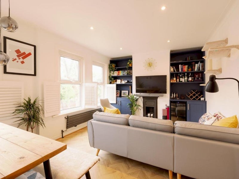 Flat Edward Road in Greater London
