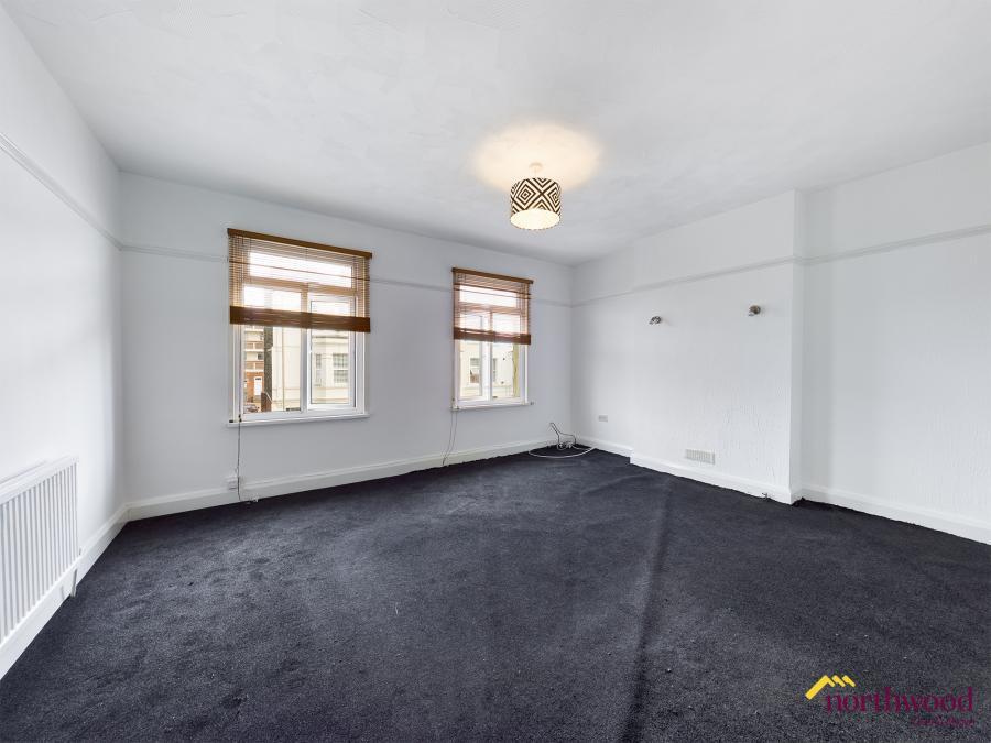 Flat Langney Road in Eastbourne