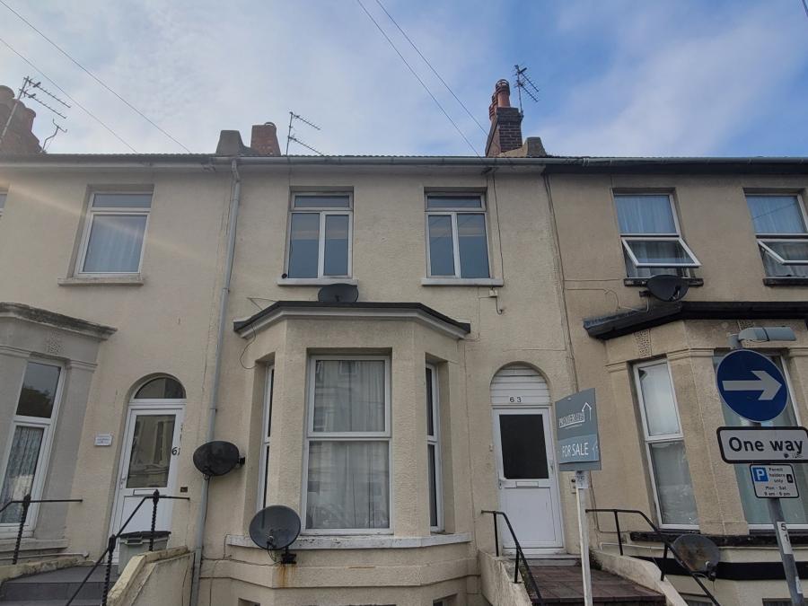 Flat Langney Road in Eastbourne