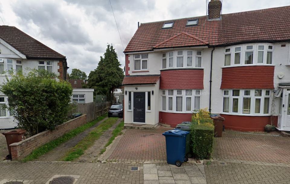 Flat Southdown Crescent in Greater London