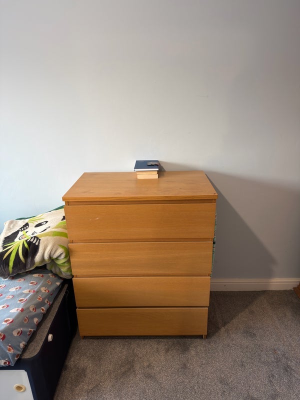 Room Humber Way in Slough