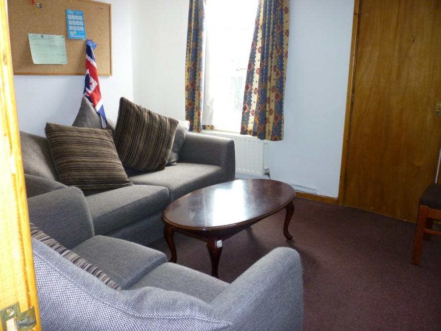 Room High Street in Newcastle-under-Lyme