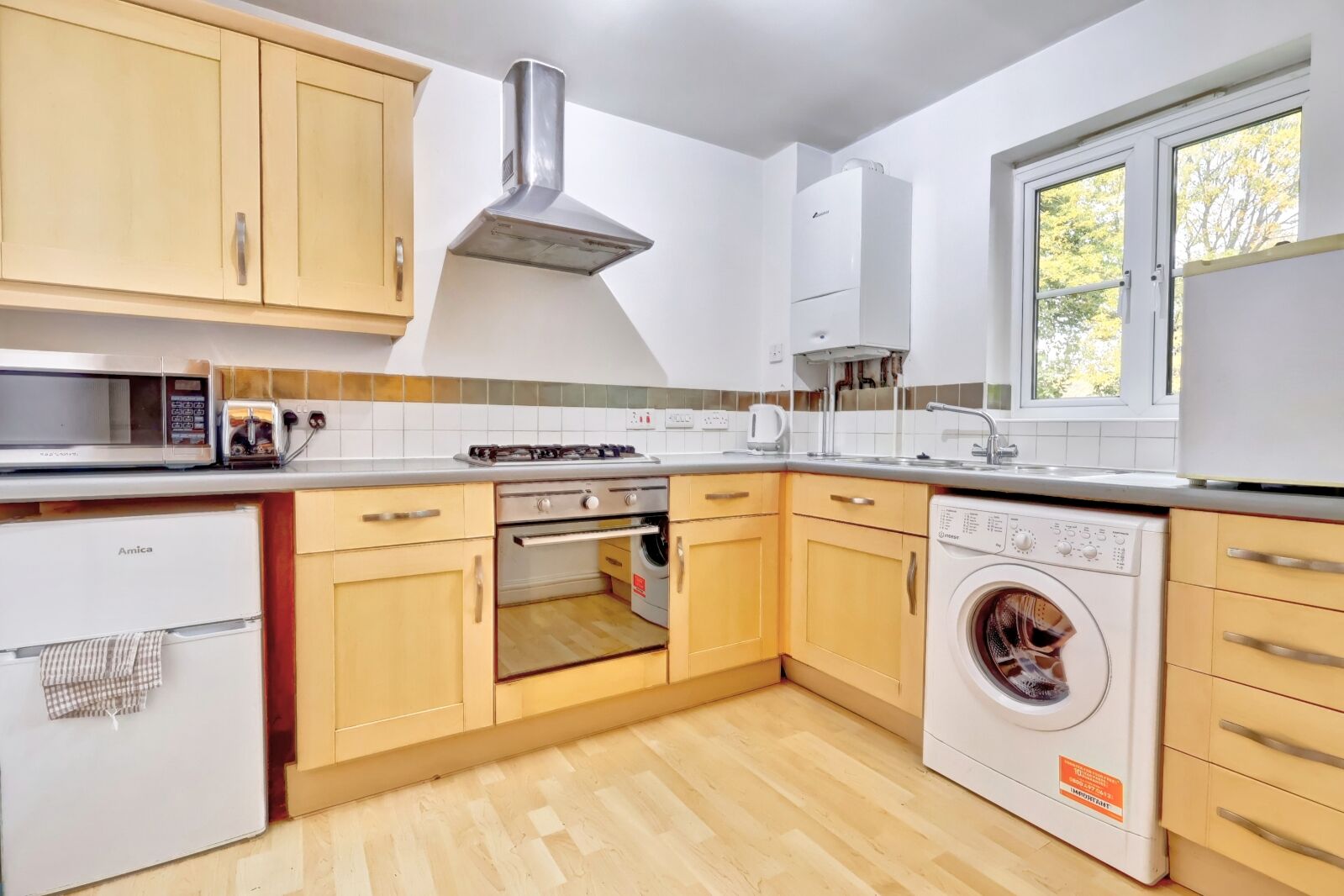 Flat Fryers Lane in High Wycombe