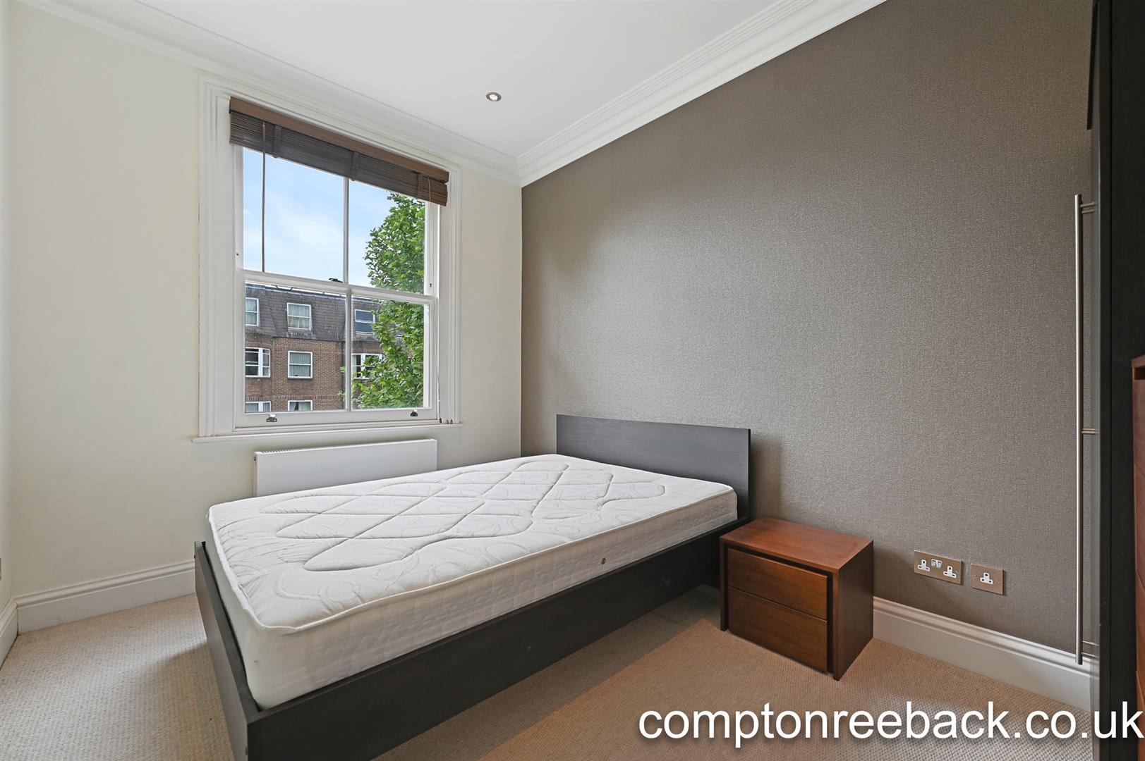 Flat Elgin Avenue in City of Westminster