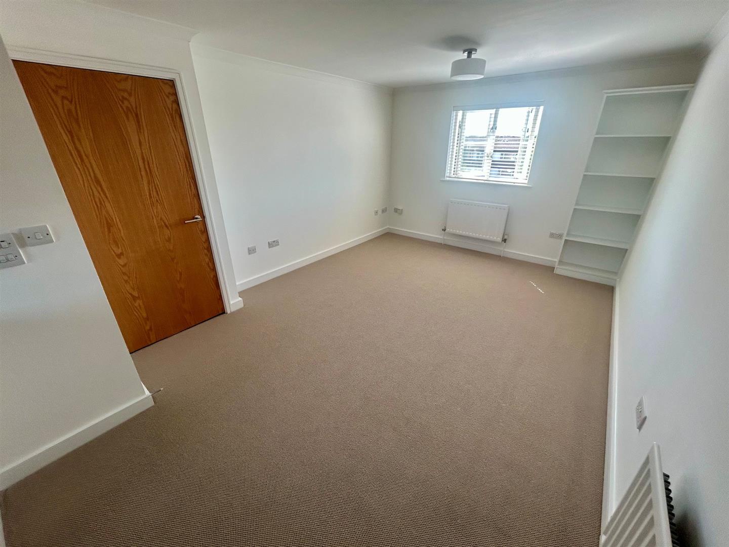 Flat Hart Street in Brentwood
