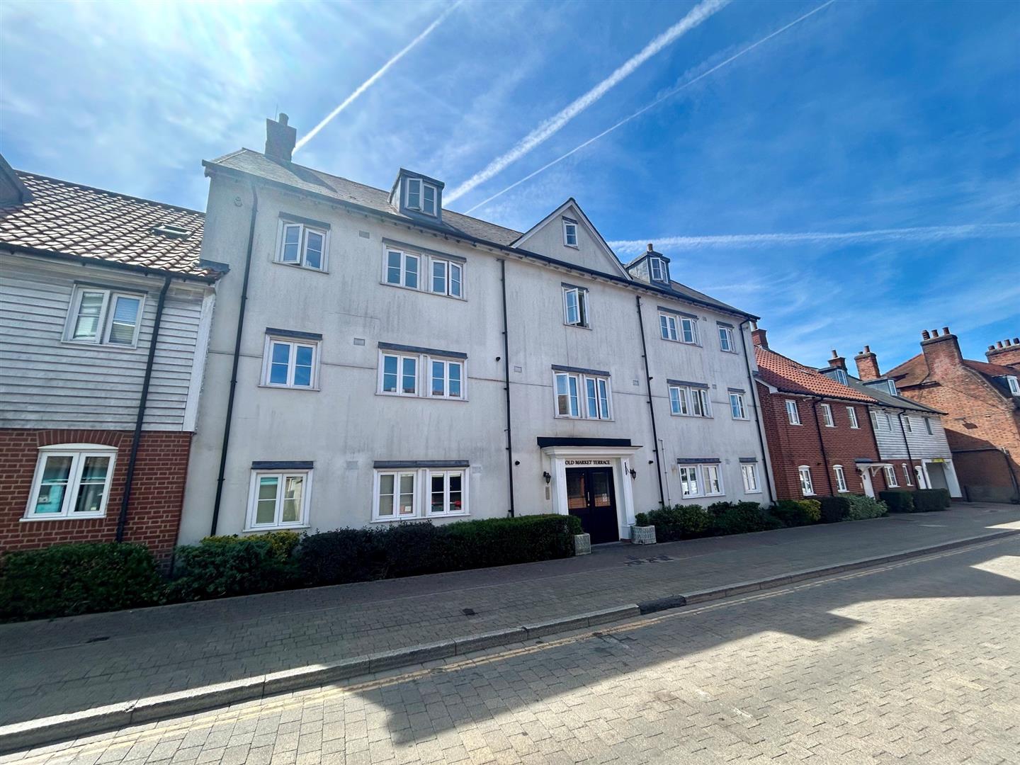 Flat Hart Street in Brentwood