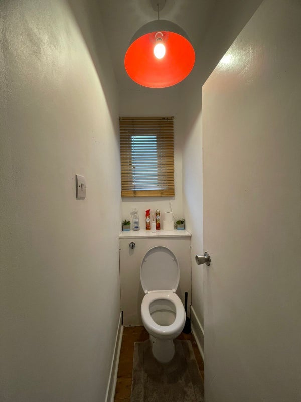 Room Chevening Road in Greater London