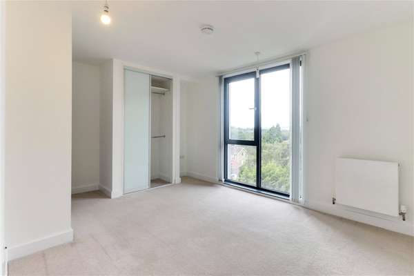 Flat Emily Jackson Close in Sevenoaks