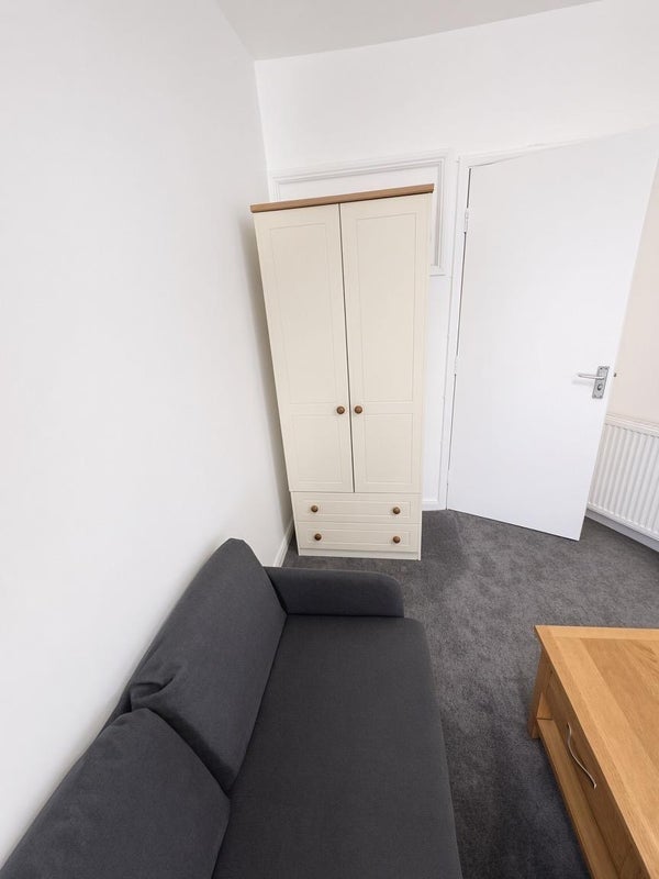 Flat Barnsley Road in Sheffield