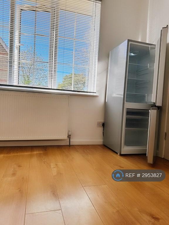 Room Wimborne Road in Bournemouth