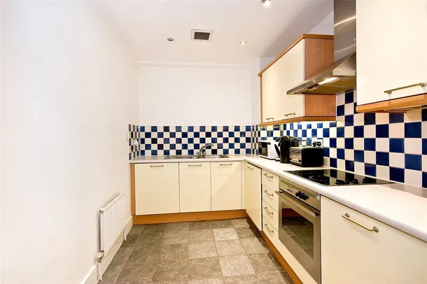 Flat Farringdon Road in Greater London