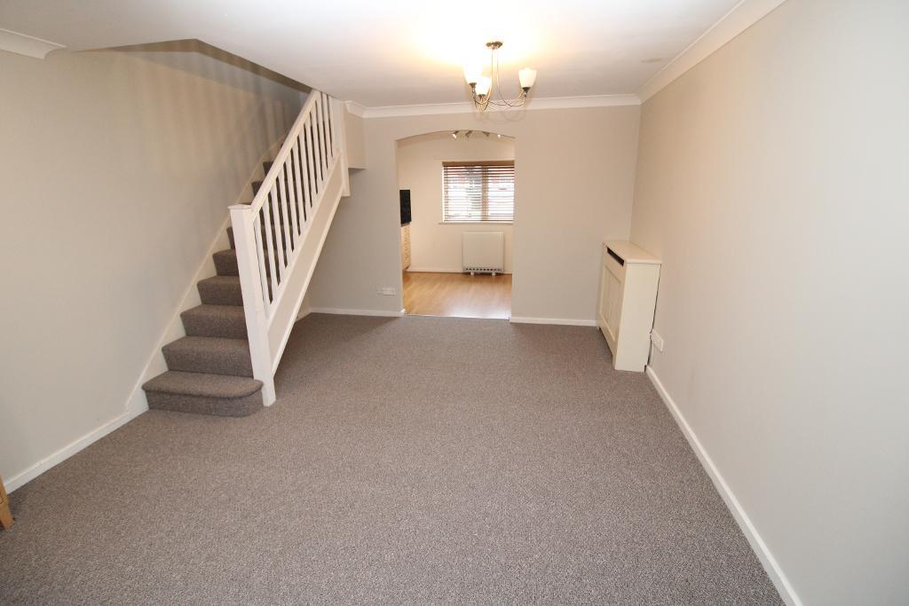 Flat Ashton Road in Tameside