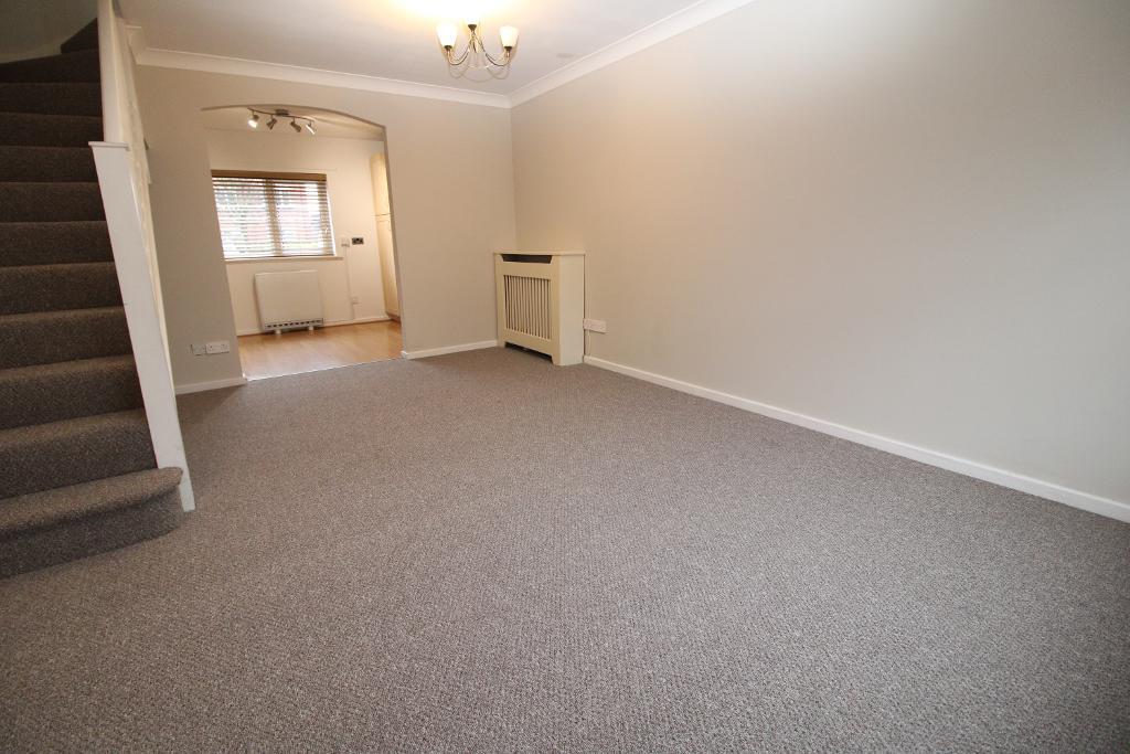 Flat Ashton Road in Tameside