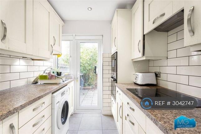 House Cardrew Avenue in Greater London