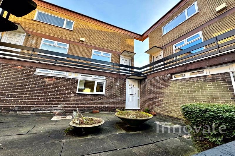 Flat Heron Road in Sandwell