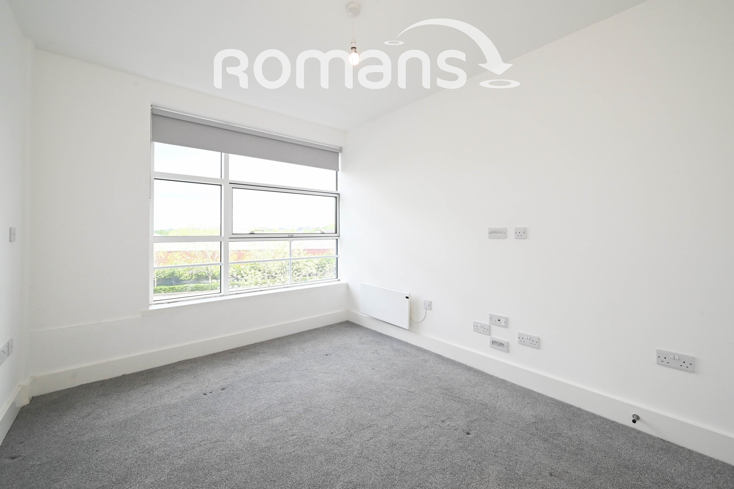 Flat Compass Court in Coventry