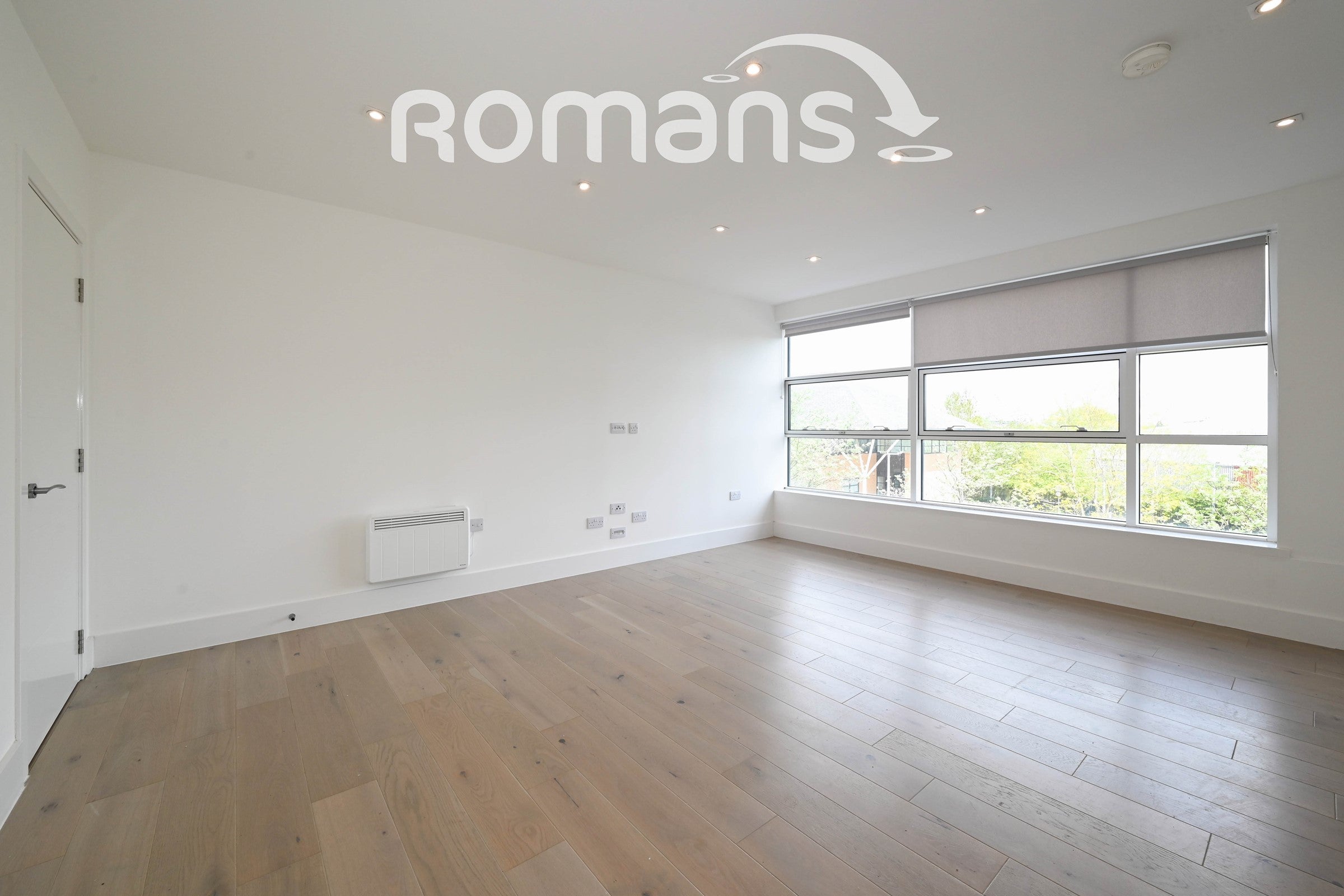 Flat Compass Court in Coventry