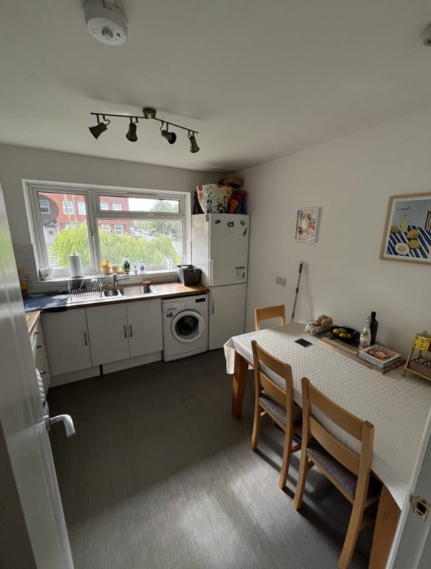 Room South Mount in Greater London