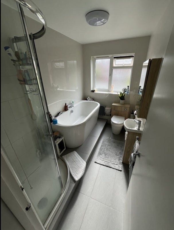 Room South Mount in Greater London