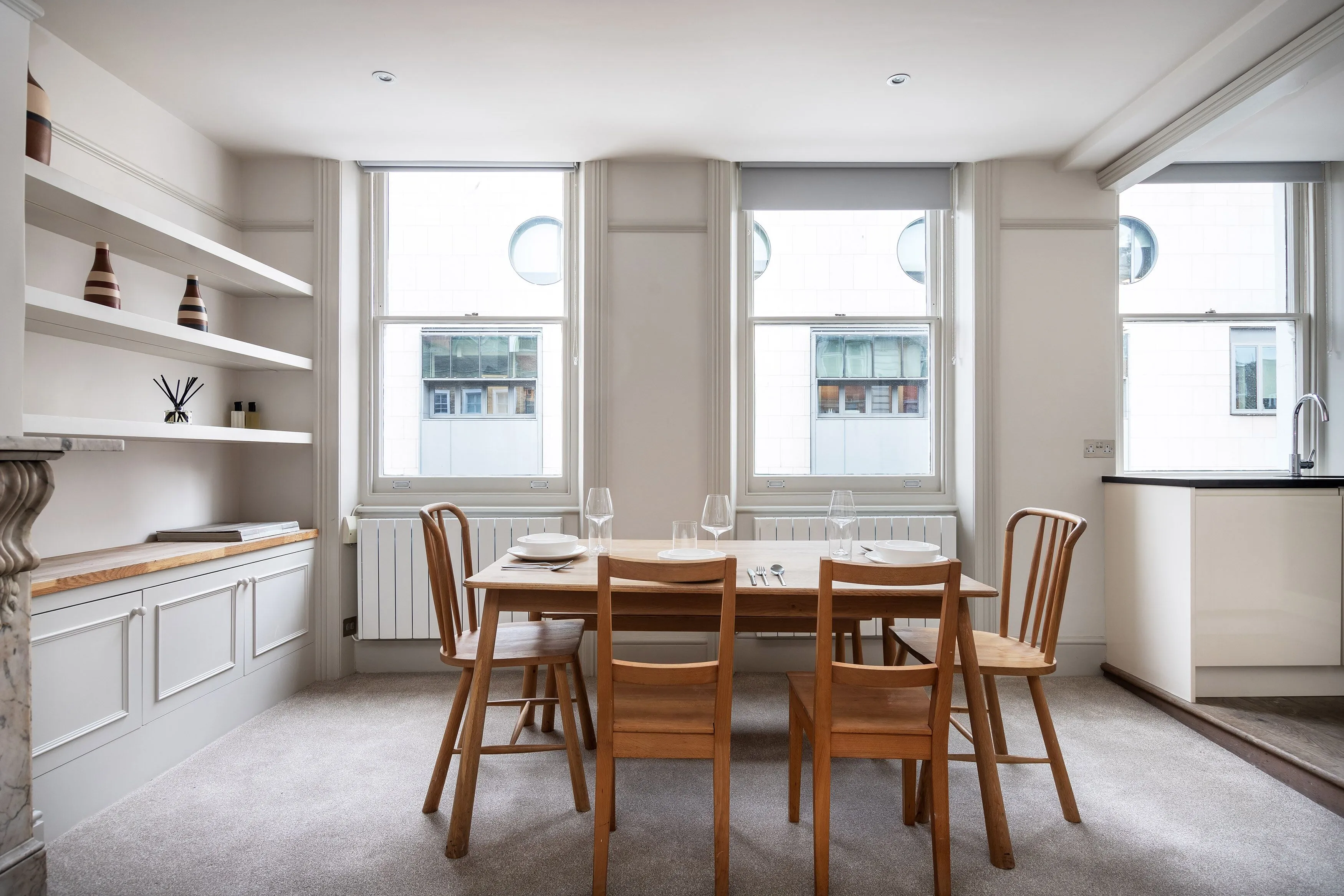 Flat Russell Street in City of Westminster