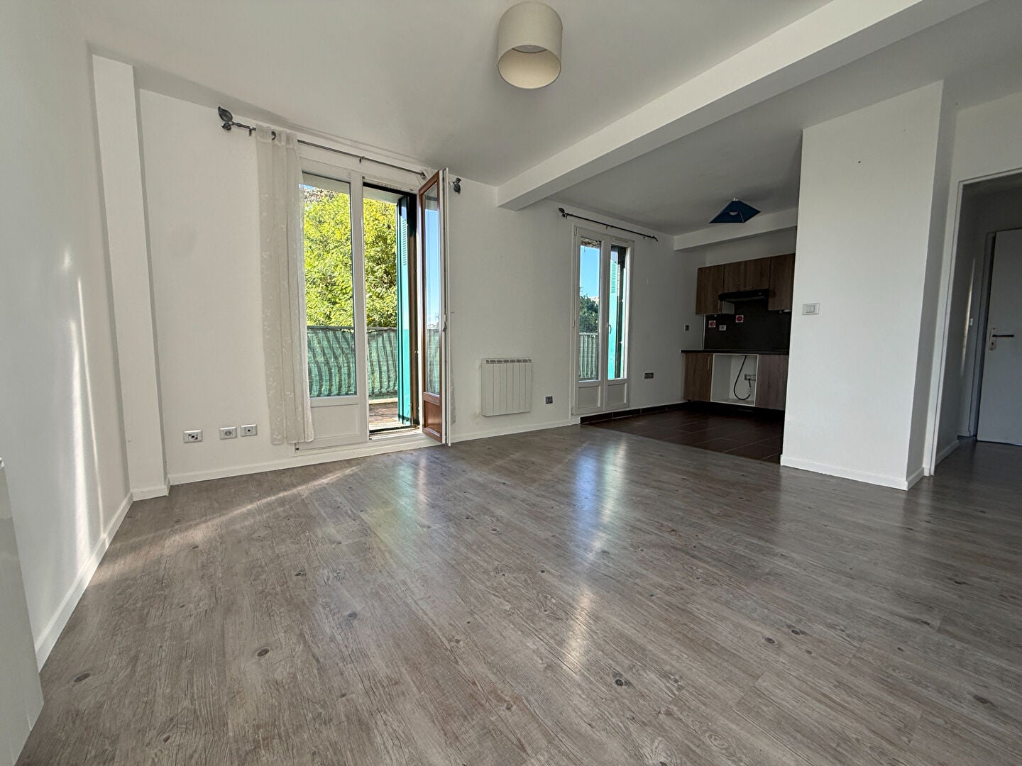 Flat Rue du Docteur Jules Bals in Dourdan