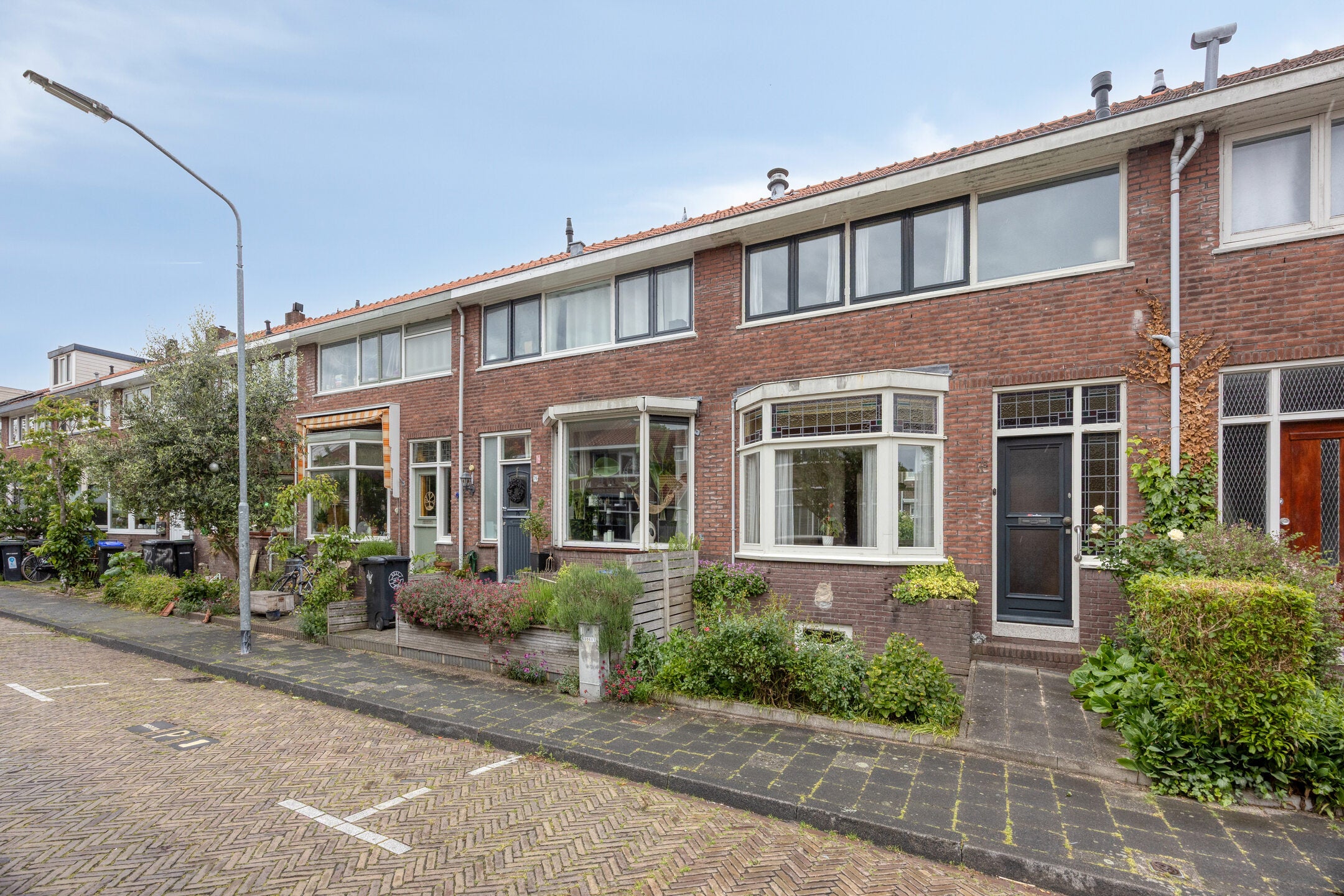 Tussenwoning te koop: Boeroestraat 78, Dordrecht