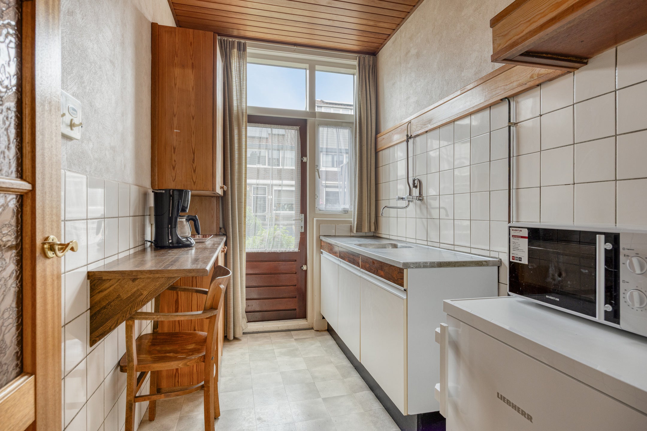 Tussenwoning te koop: Boeroestraat 78, Dordrecht