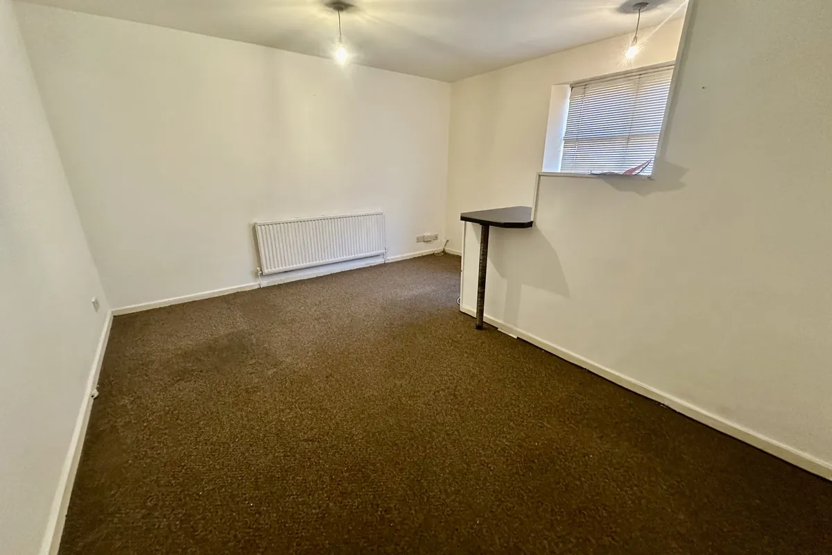 Flat Chapel Lane in Doncaster