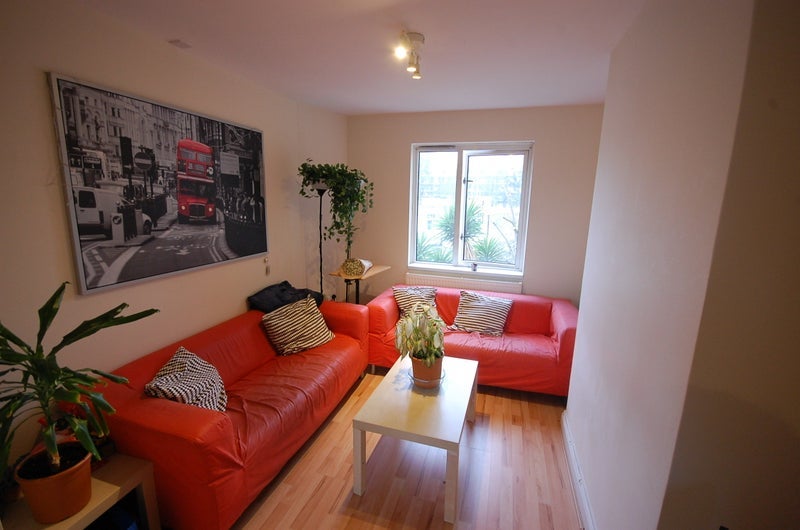 Room Princes Way in Greater London