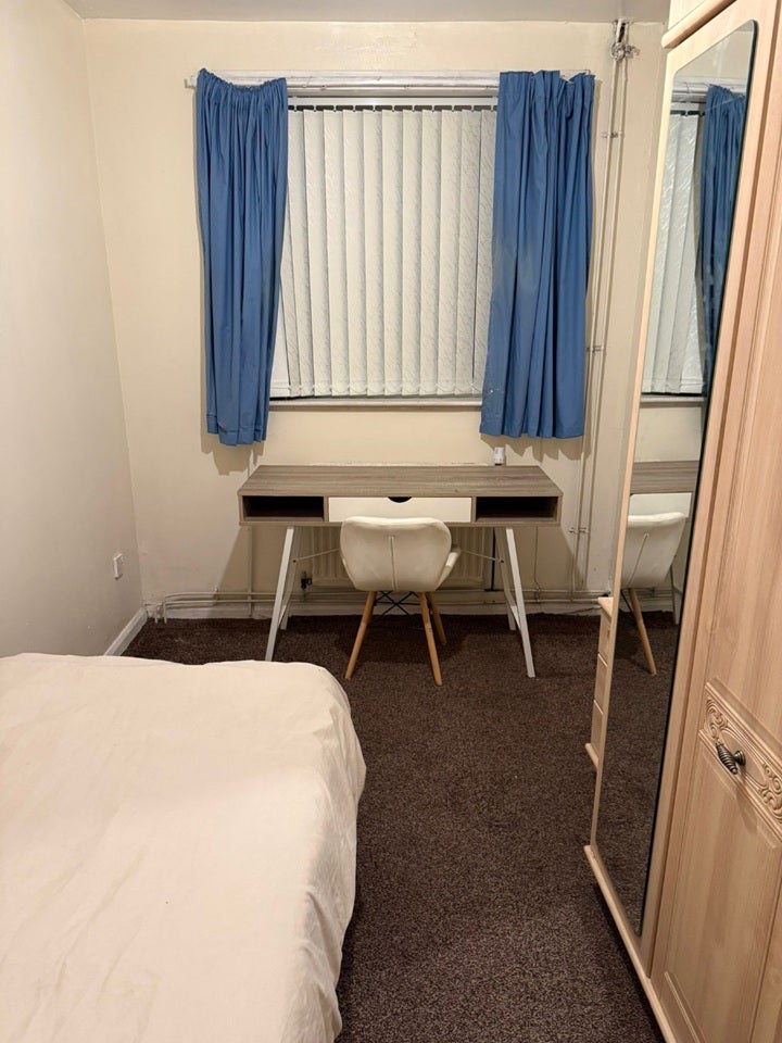 Room Plymouth Grove in Manchester