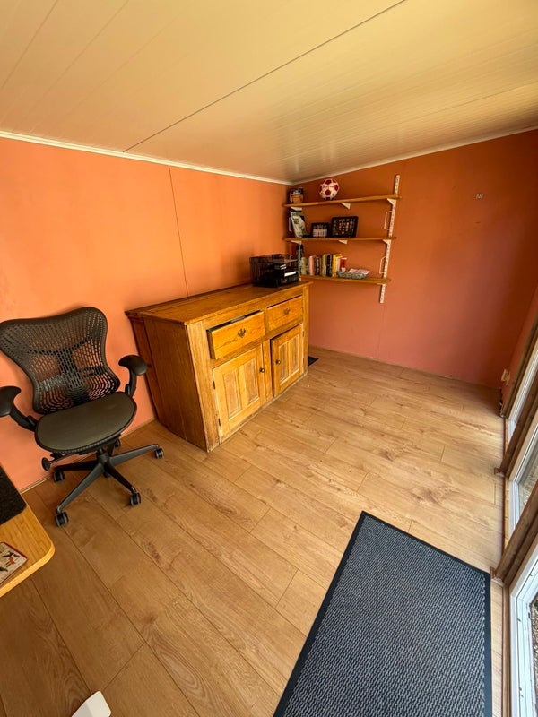 Room Gaskarth Road in Greater London